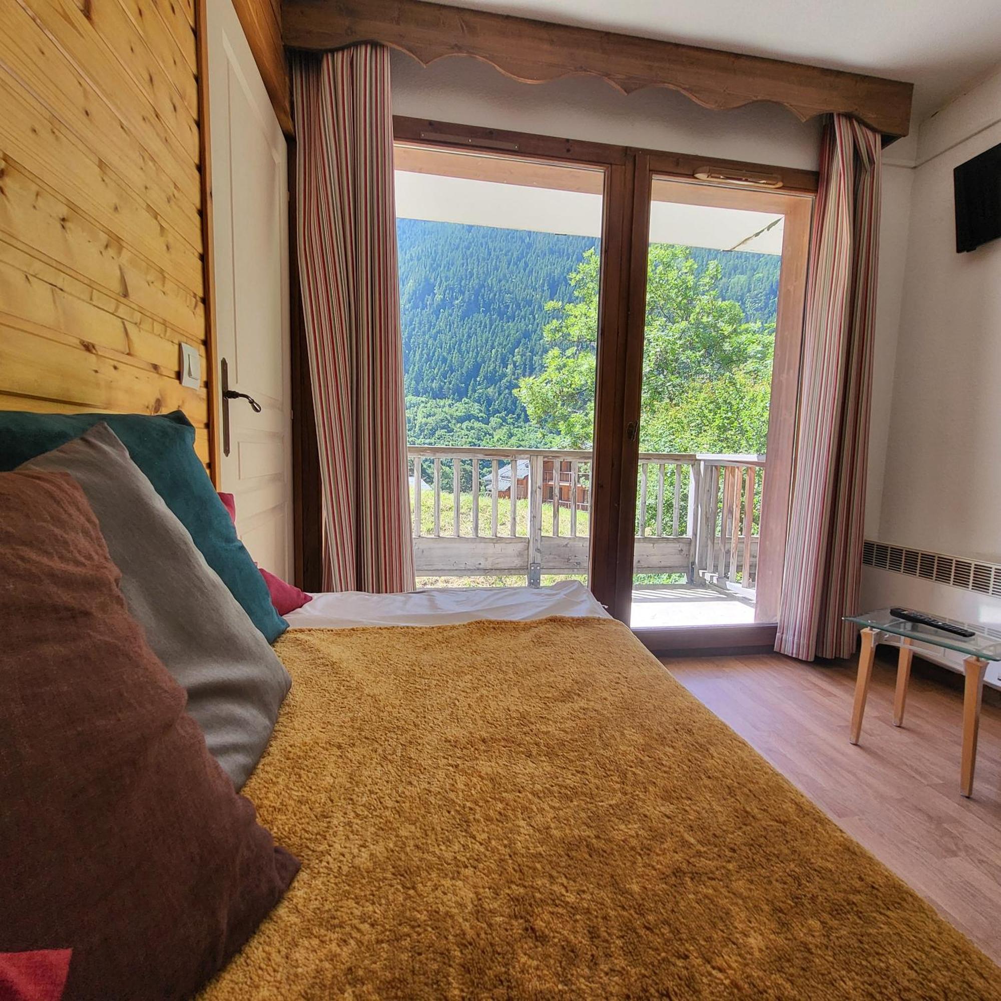 Appartements 3 Vallees, Piscine Et Sauna Orelle Exterior photo